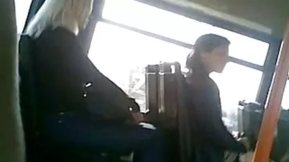 Femme pour films pornos complet en français son cul au pouvoir d'une machine à sexe baise sans âme