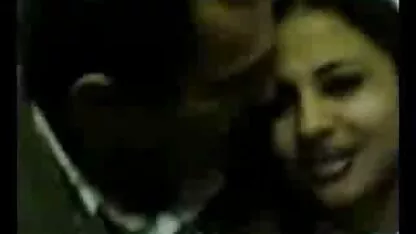 Petit porno stream french ami à contrecœur succomber à sa petite amie