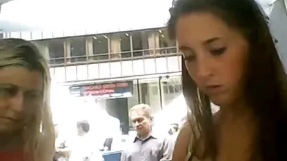 Busty femme faire un massage érotique avec une puissance les meilleurs films pornos francais d'aspiration d'une grosse bite