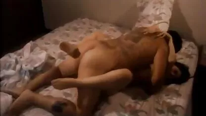 Rousse jeune flirter peut porno fr stream être sexy déshabillé et a montré son L.