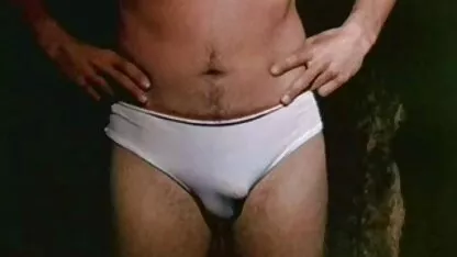 Une foule de gars film porno des annees 90 baise et terminer deux jeunes