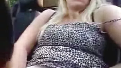 Fille pisser à travers des collants, puis les porno vf gratuit tirer, lécher et se branler