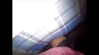 Un jeune modèle porno baise avec un vieil homme et éjacule un jet de lui films porno belge phallus