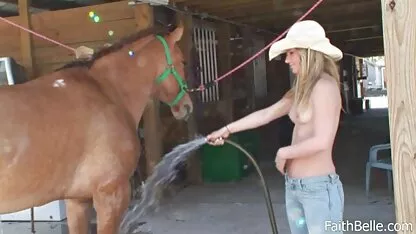 Sexy mature porno modèle désireux sur la queue de un gars et videos pornos gratuites francaises sœur