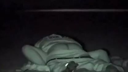 La chatte pleine de chatte poilue d'une femme au foyer sex vedeo fr mature est apparue sous la culotte, et a immédiatement obtenu un gode