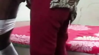 Le personnel de massage puissant pour la masturbation de la jeune cliente et film porno complet en francai de la faire jouir